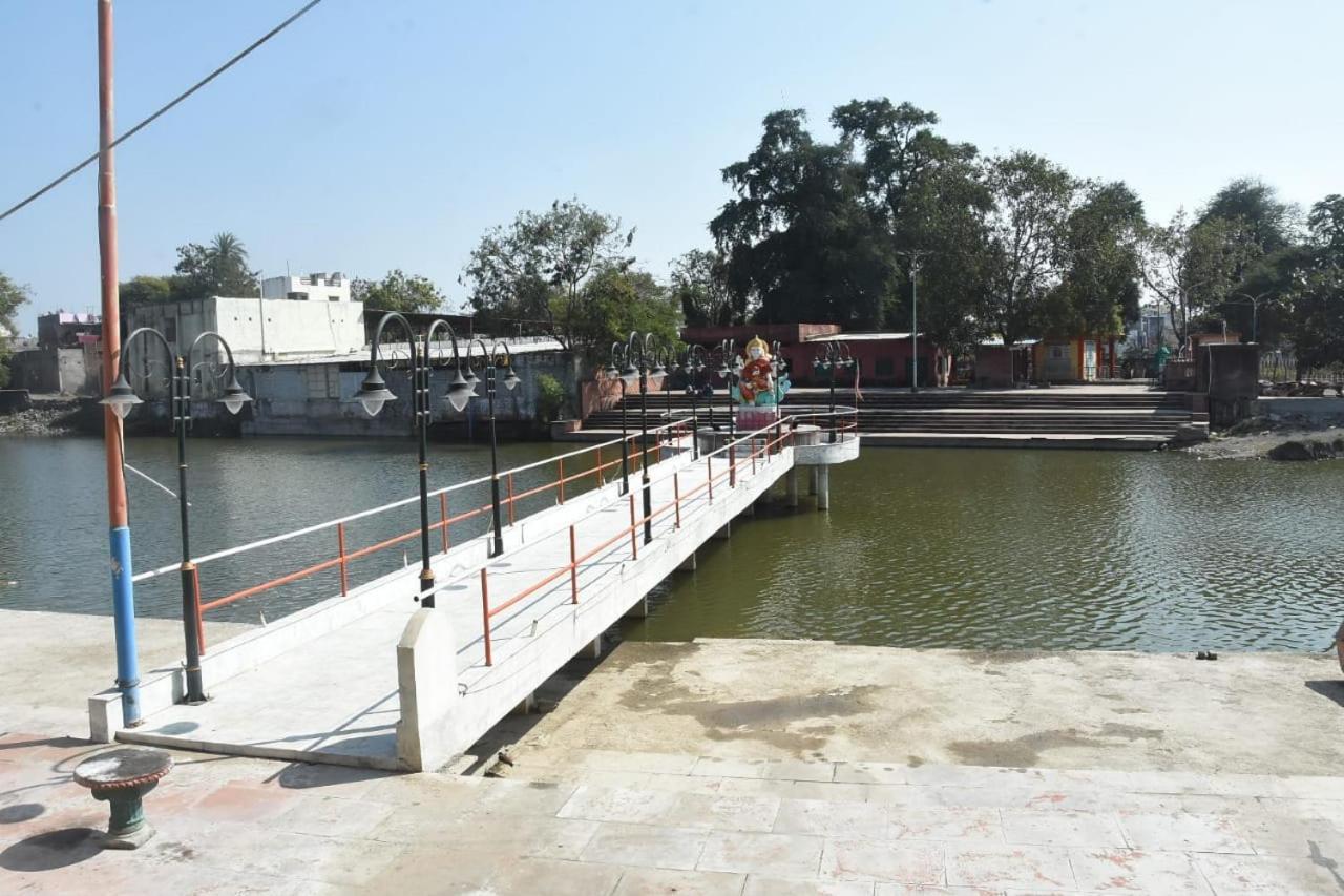 Hotel Shivanjali Palace Ujjain Exterior foto